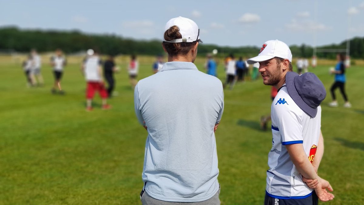 FTravail_CVL's tweet image. [Du stade vers l&apos;emploi]
🏉Derniers efforts et découverte de savoir-être entre recruteurs et futurs recrutés
#TousMobilisés #AvecPôleEmploi