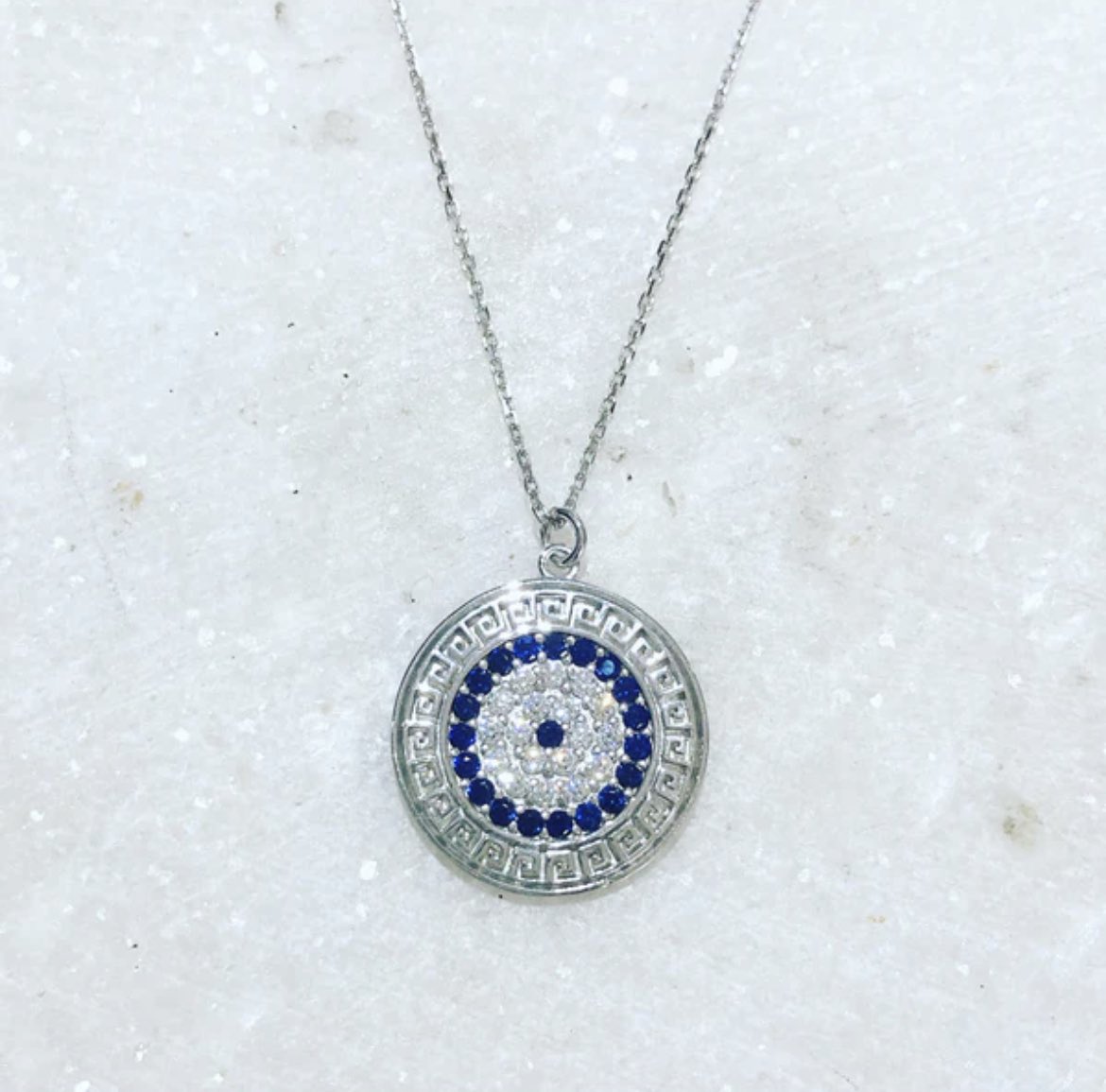 BlueMATI_'s tweet photo. Julianna Necklace
Sterling silver meander design eye necklace

Dimensions pendant 2 x 2cm

Adjustable length : 44.5 with extender
https://t.co/GCBfdpOXzt https://t.co/xGbSphqL7Q
