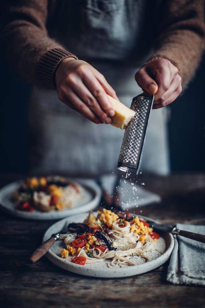 Ebubechi_GMI's tweet photo. Do you know that the Food and Recipe Industry is Estimated to double in market value and hit $4Billion by Next year?

@Admeal_official is the first mover looking to capitalize on this

With Admeal; content creators, writers or Foodie can earn without the need for followers

A 🧵 https://t.co/z2lmSFbB96