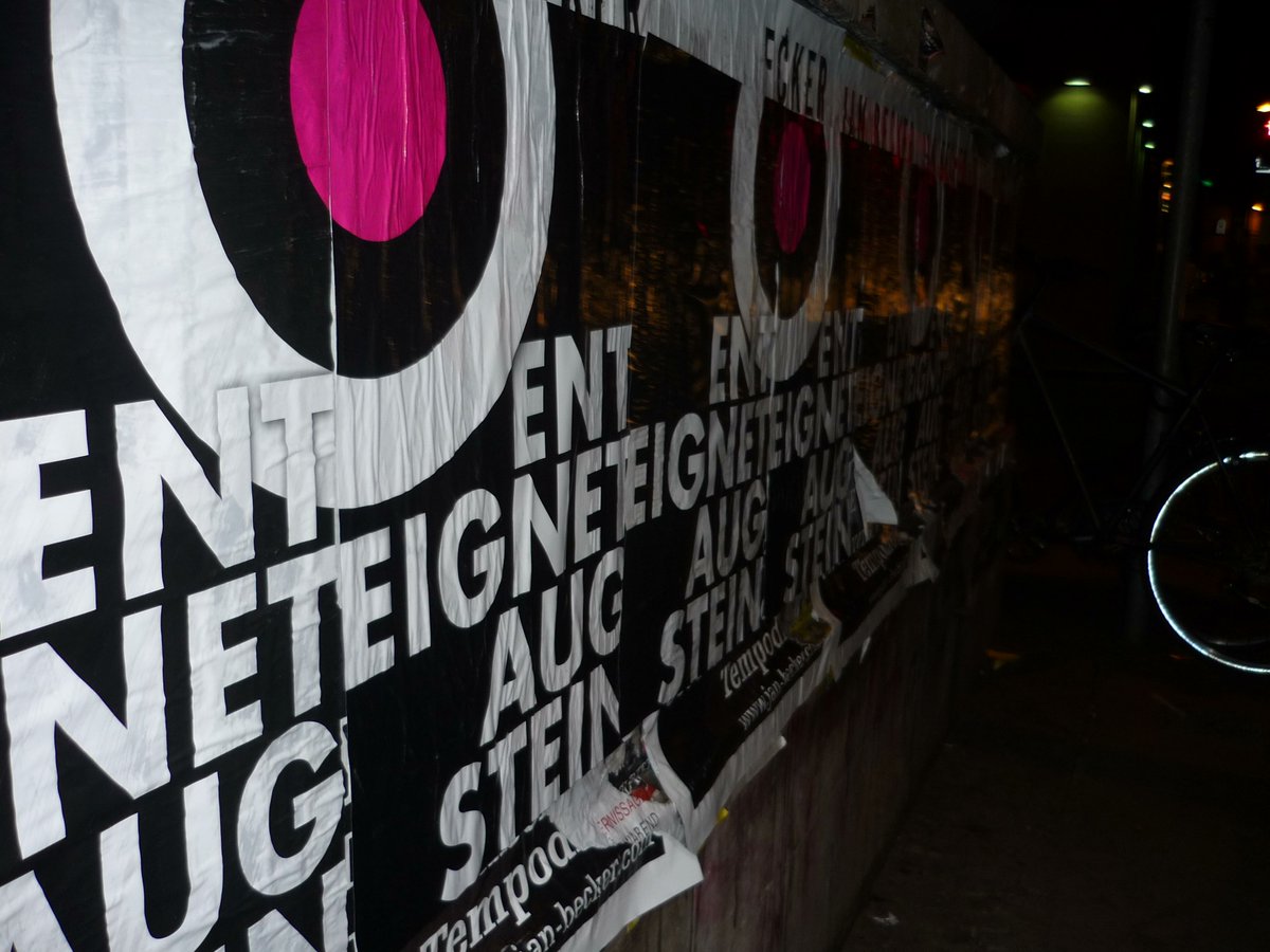 "Warum Jakob? Die Postideologen lügen, ideologisch motiviert. #Augstein ist nur eine dieser unzähligen Charaktermasken des Spektakel, eine gänzlich ohne Charakter, aber mit umso mehr Botox. Wir zeigen nur die Falten, die Fallen der Großmannssucht auf." #EnteignetAugstein