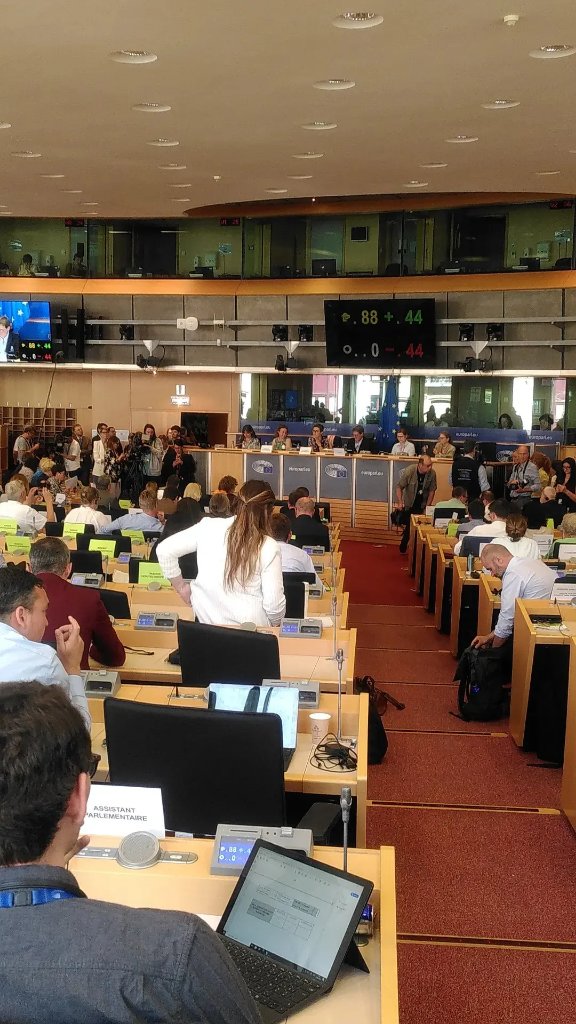 🔴 <a href="/EP_Environment/">ENVI Committee Press</a> rejette projet de loi de restauration de la nature.

Vers le vote en plénière en juillet.

Nature et crédibilité internationale de l'UE mises à mal par conservateurs <a href="/LesEngages_be/">Les Engagés.be - Mouvement participatif</a> et libéraux 
<a href="/MR_officiel/">MR</a>

L'urgence climatique n'attend pas!  #NoNatureNoFuture