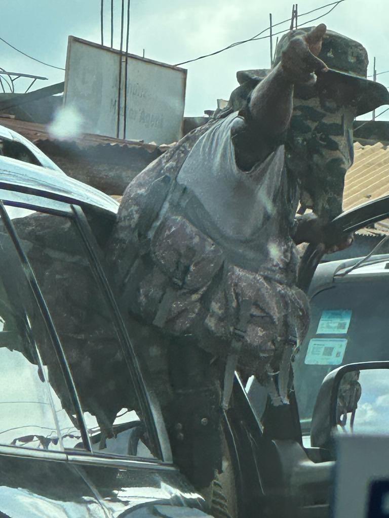 Our cameras caught this guy in a Toyota Land Cruiser at Breku. Why is his face covered this way? #AssinNorth