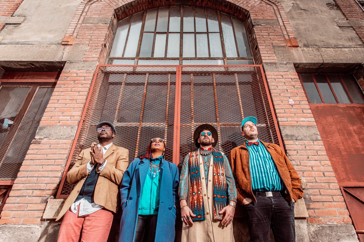 publictune's tweet photo. Das CHANCE Festival für deutsch-französische Popkultur findet am 1. 9. in Berlin und am 2.9. im Düsseldorfer Hofgarten und im Theatermuseum statt
https://t.co/BbG3Fhuhx6 via @rponline
#chancefestival #düsseldorf #duesseldorf #publictune #popkultur #frenchpop #popmusic #musiquepop https://t.co/v7o1C931Mo