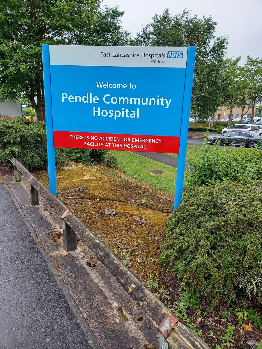 elhtlibrary's tweet image. We're out and about today at the @well_team Pendle #HealthandWellbeing event. Pop in and see us 😚
#cloudLibrary #EBooks #AudioBooks #Fiction