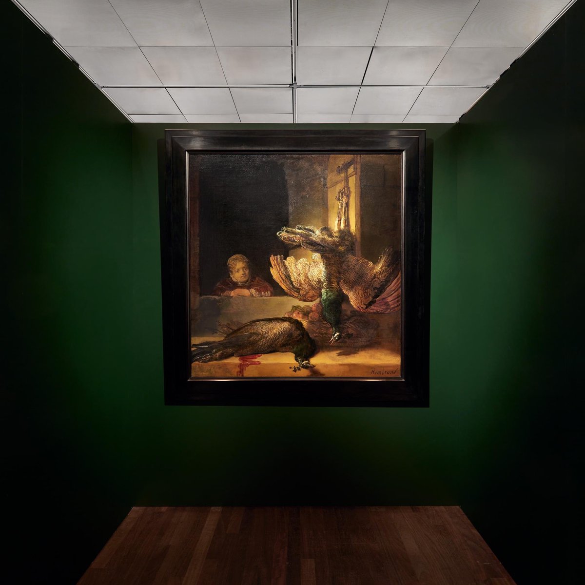 Rembrandt made only one other painted still life. Still Life with Peacocks usually hangs in the Rijksmuseum's Gallery of Honor. From 1. July it will for the first time be on view in Museum Rembrandthuis - the place where Rembrandt lived and created his masterpieces.