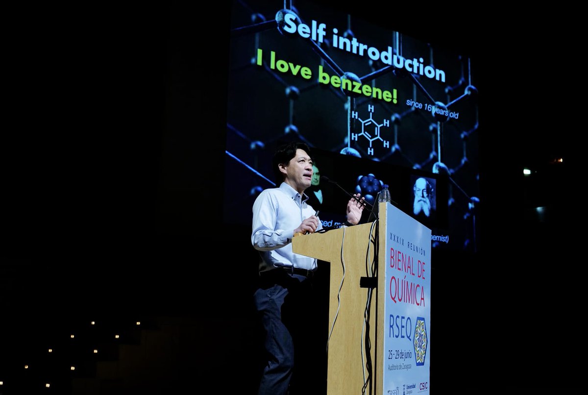 More photos of the excellent Plenary Lecture of Prof. Itami. @Itamilab