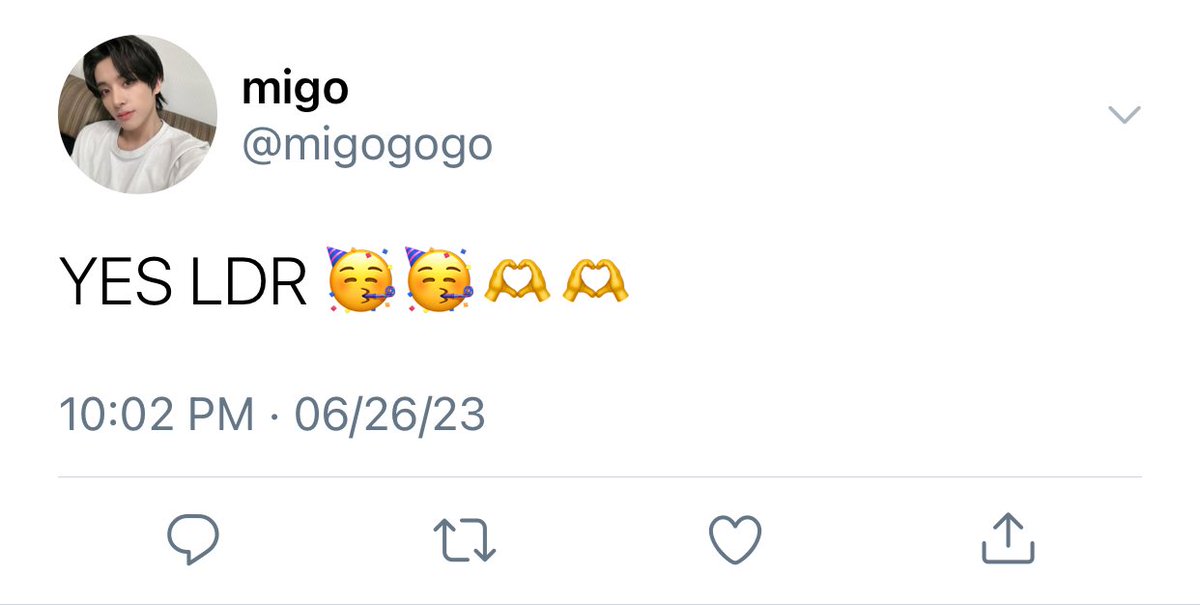 diorciqs's tweet photo. raining in manila,
- a short #jayke au

aries tries to flirt with someone who lives in the province for fun and to avoid commitments.

for migo, ldr is a game of who will get attached first (and it's definitely not him).

who will lose? https://t.co/WdC9rxTXiD