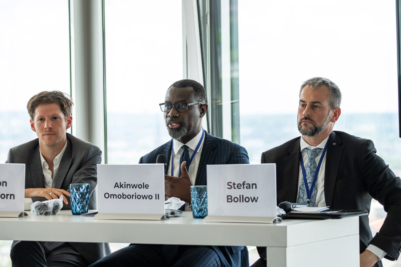 _GenesisEnergy's tweet photo. At the recent #hydrogen event @afrikaverein - our Chairman alongside industry experts, delved into the importance of collaboration between the private &amp; public sectors to drive the development of hydrogen projects in Africa and chart a course for their financing. https://t.co/wempGdmy3B