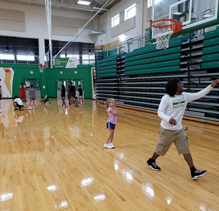 Thunderbolts Basketball Camp 💚💛Day 1 is in the books!