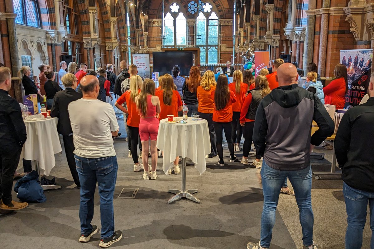 ayebelfast's tweet photo. At @qubgradschool celebrating the first year of #LeadershipForLife @Rcitybelfast @QUBelfast qualification with a fantastic group of young people who've achieved so much already. Can't wait to see what you all get up to as you continue your learning journey! 👏👏👏
@uniofgalway https://t.co/0bMfsKii9e