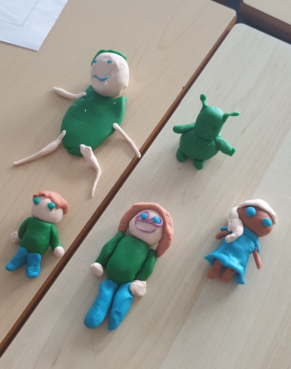 StKentsModLang's tweet photo. How else does Mrs Rennie practise talking about families in S3 Spanish? She uses PlahDoh, of course! 😅😅 https://t.co/opUikpikjZ