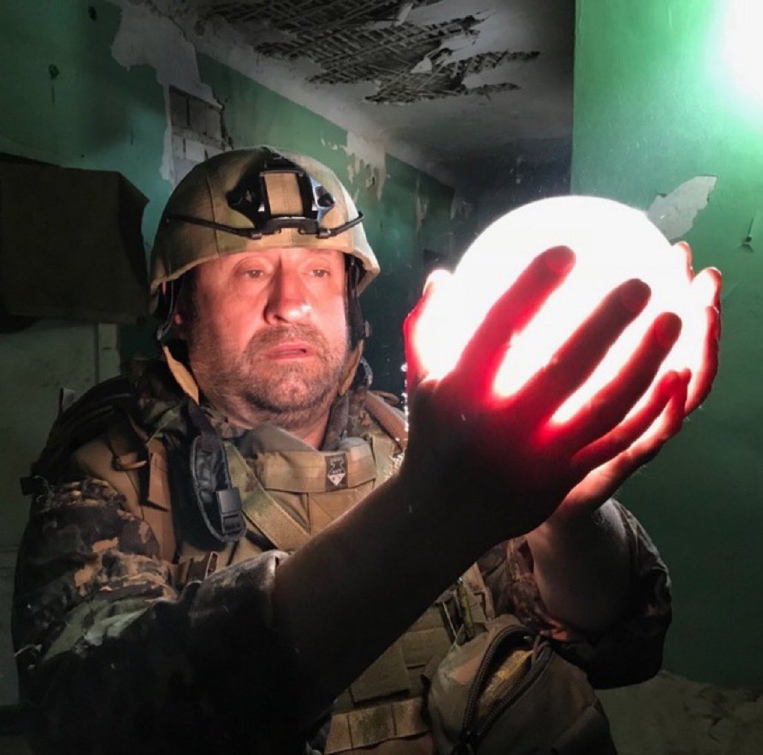 how i be contemplating that damn orb