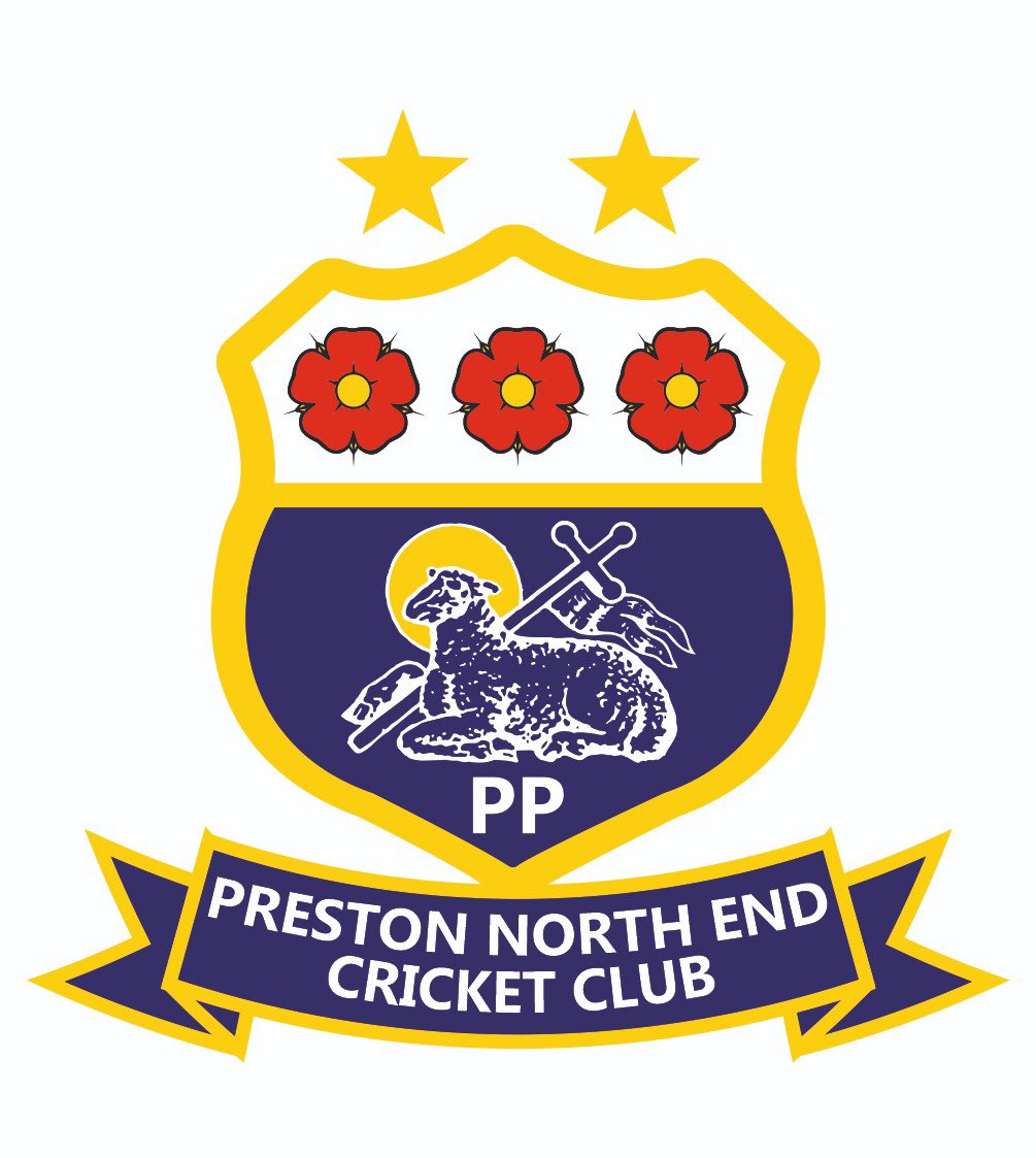 Here it is in all its glory. New range of merchandise will hopefully feature the new crest. #TwoStars ⭐️ ⭐️