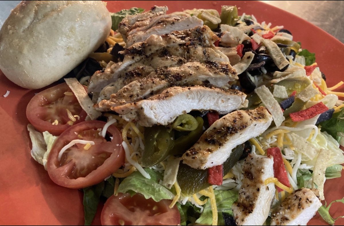 TCsReferee's tweet photo. How about an ULTRA FRESH REF SALAD for lunch today, dine in or carryout - easy online to go ordering available at https://t.co/jWCuy4lZz7.

TUE HOMEMADE SOUPS (6.27.23) ->>
Chicken Dumpling // Mushroom Tomato

#SaladLocal https://t.co/ySYNWjA9De