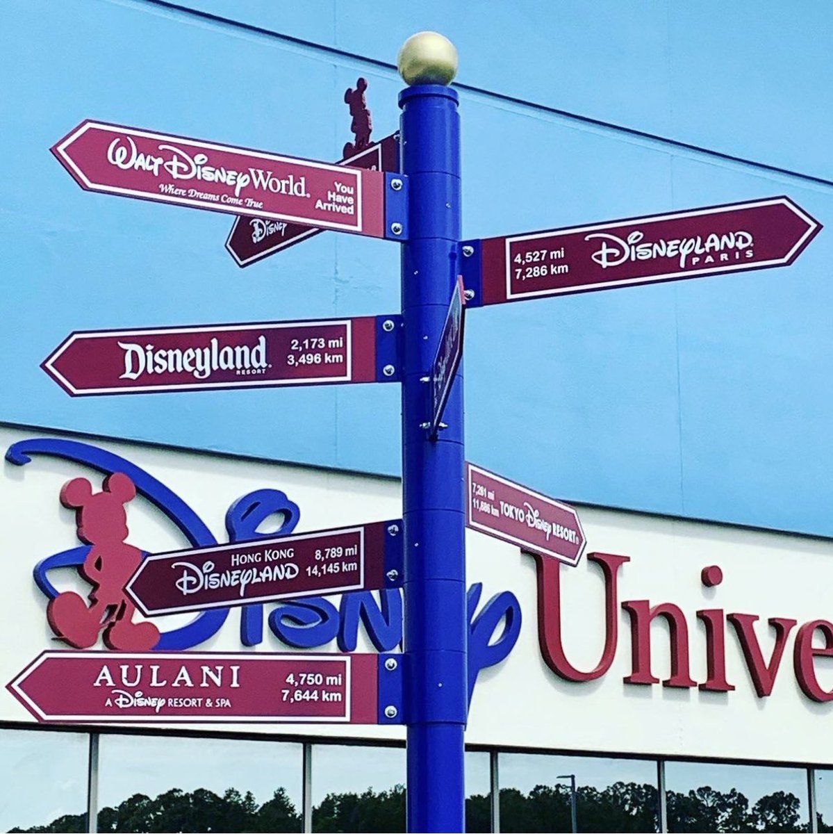 One day. One park. Anywhere in the world. Which one would you choose? #DisneyAlumni