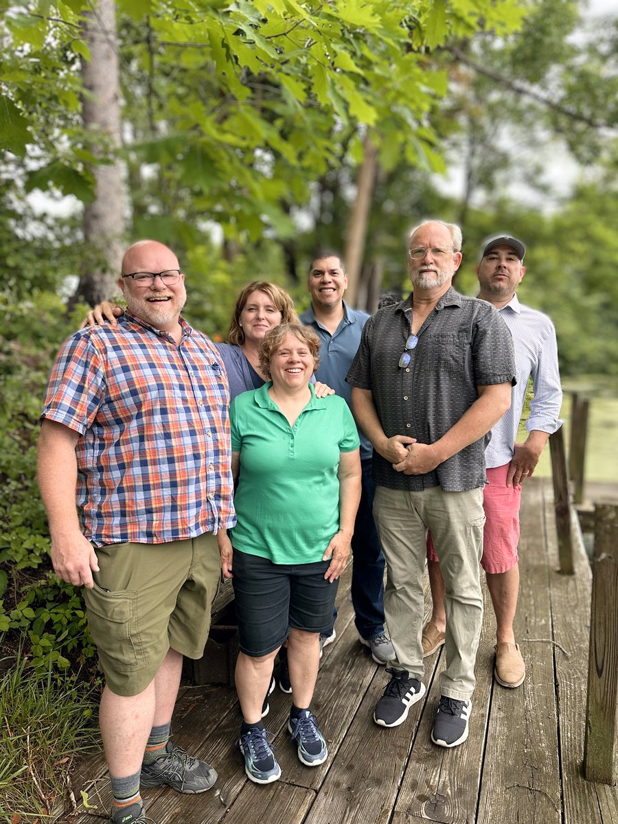 Scheeatow's tweet photo. Retreat day with an amazing team. #mtssi #tiered4success @RappleyeaDr @rivetm18 @DrRodrigoCampos https://t.co/ayjS59qIUt