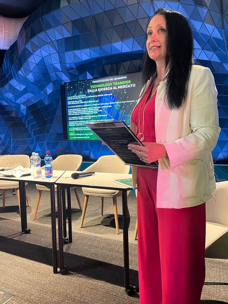 EUREKA! Venture (@eurekaventure) on Twitter photo <a href="/Monica_Dascenzo/">Monica D'Ascenzo</a> apre l'evento di presentazione del Quaderno "Technology Transfer: dalla ricerca al mercato", coordinato dal nostro <a href="/speroncini/">Stefano Peroncini</a> nell'ambito dell'#AIFI, nell'innovativa cornice de il Village Pavilion di #MIND Milano Innovation District.
<a href="/As_Aifi/">AIFI</a> <a href="/Monica_Dascenzo/">Monica D'Ascenzo</a> apre l'evento di presentazione del Quaderno "Technology Transfer: dalla ricerca al mercato", coordinato dal nostro <a href="/speroncini/">Stefano Peroncini</a> nell'ambito dell'#AIFI, nell'innovativa cornice de il Village Pavilion di #MIND Milano Innovation District.
<a href="/As_Aifi/">AIFI</a>