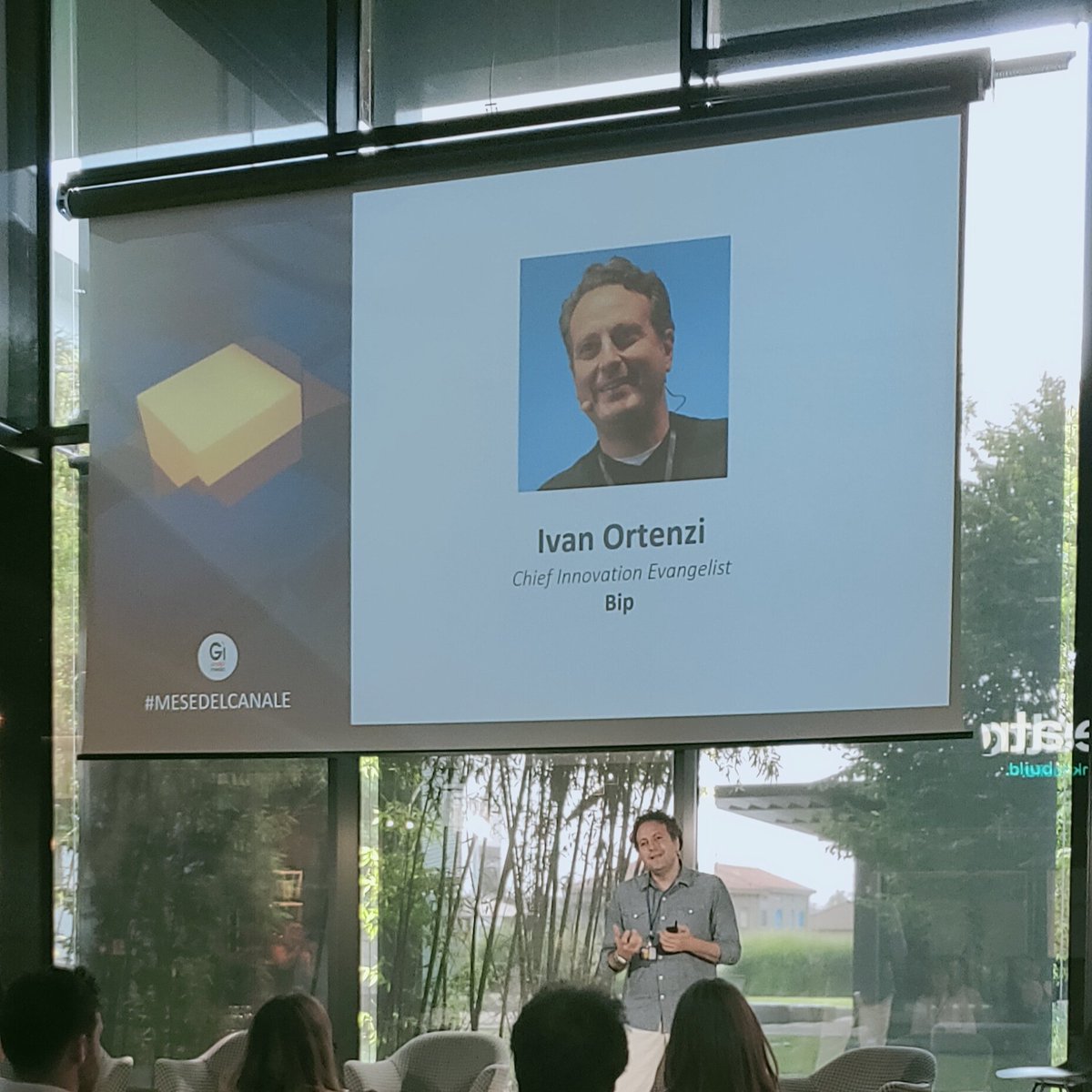 impresacity's tweet photo. L'innovazione non è un concetto assoluto ma relativo al contesto. @IvanOrtenzi Chief Innovation Evangelist all'evento del #mesedelcanale di @channelcity 
#innovazione https://t.co/fiF4TgsJyV