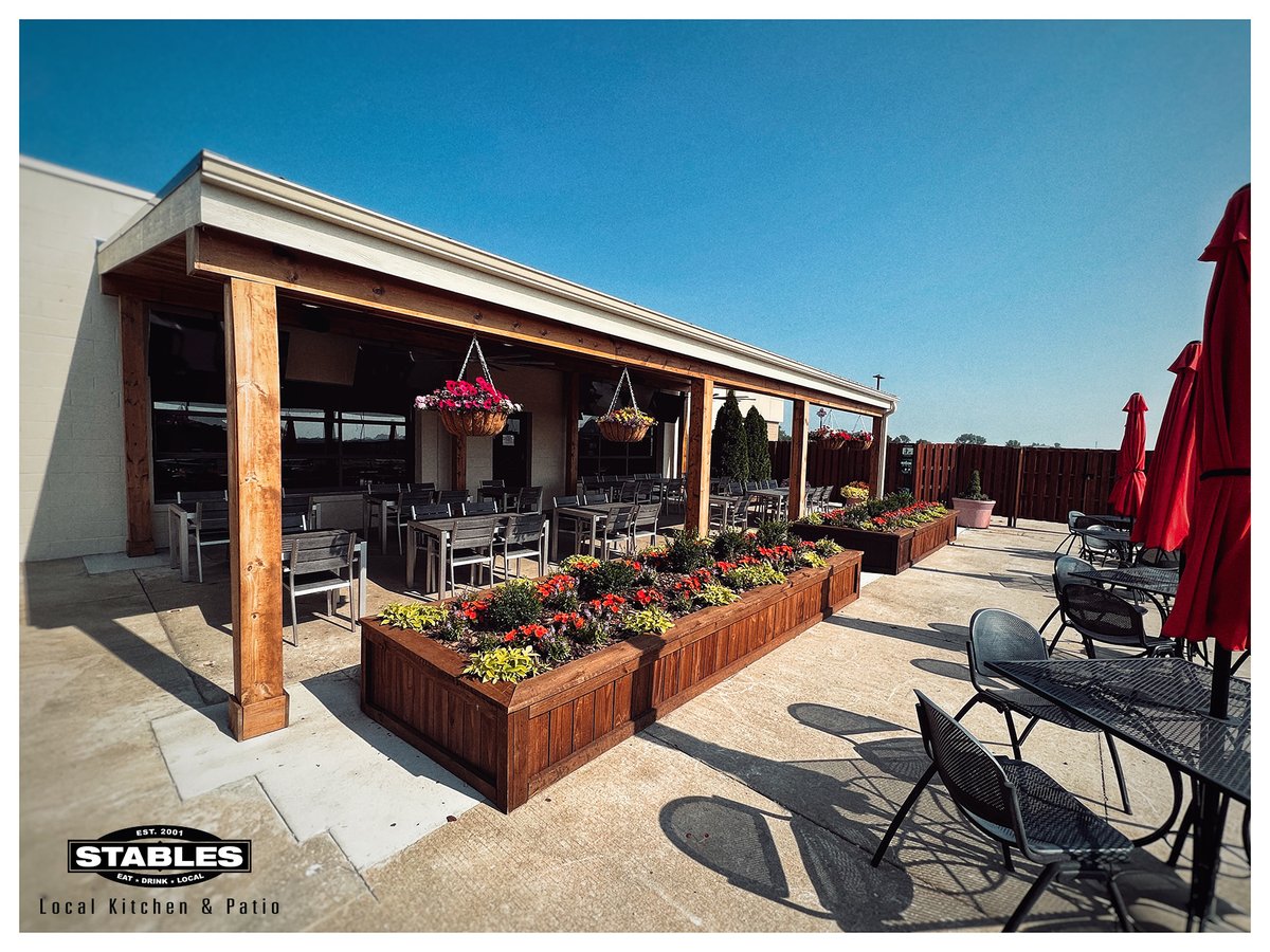 Stables816's tweet photo. KEARNEY'S BEST LOCAL Happy Hour on our NEW PATIO: 1/2 Price 816DrinkLocal Drinks 🍹 + 25% Off ALL #24Taps 🍺 + $4 Wine 🍷 + Tall Boys + Happy Apps 🍽 = STABLES Happy Hour ❤️ (3pm-6pm Daily)! #Stables816 #NorthlandProud #LocalHappyHour #BeKearney #EatDrinkLocal https://t.co/omC2Behtq5