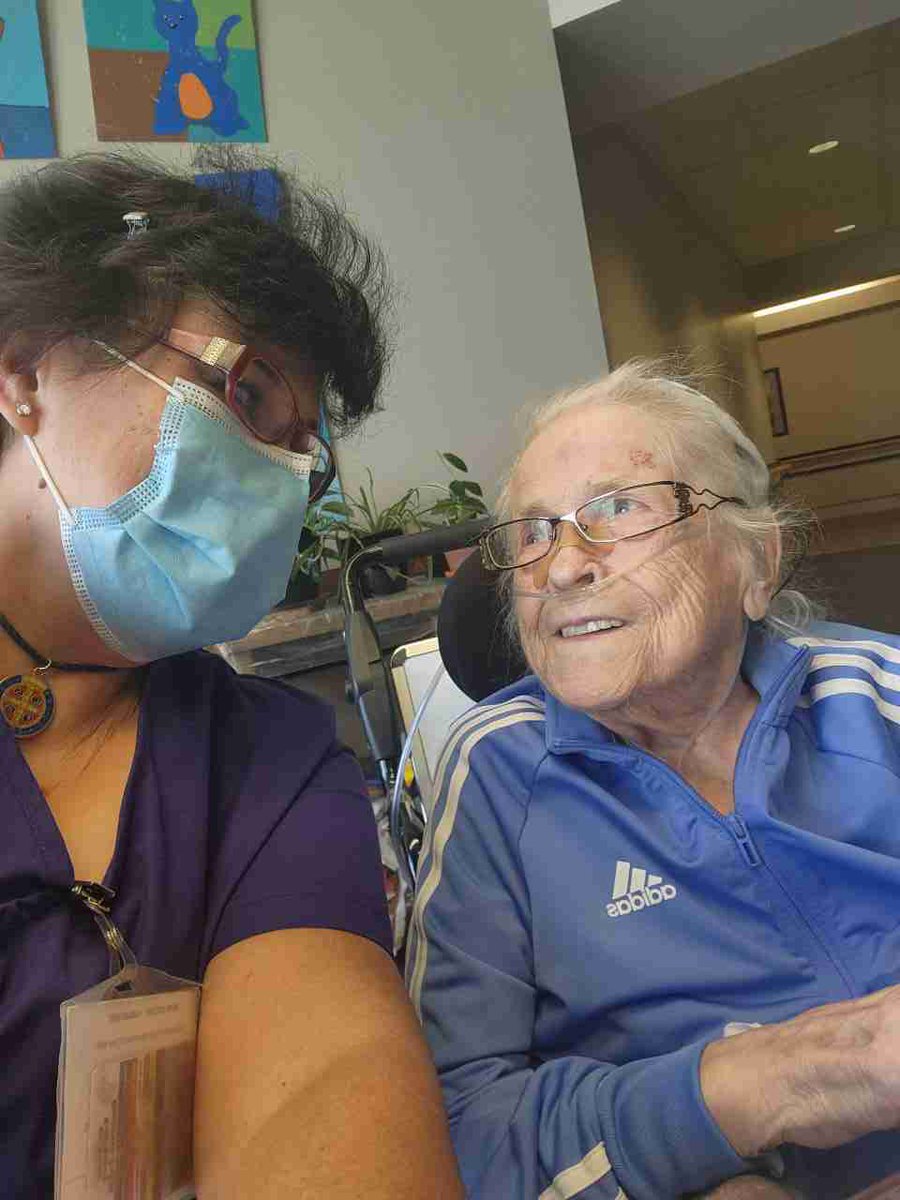Mercy and her client Stella enjoying some wonderful companionship through conversation and social engagement. If this type of care sounds right for your loved one, call us 780.439.9990 or visit homeinstead.com/Edmonton. 
#homeinsteadedmonton #seniorcareedmonton #homecareedmonton