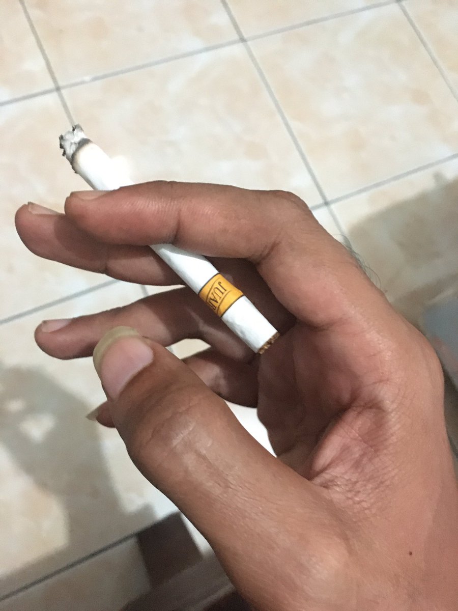 timbuuul's tweet photo. Juara roko ku 🙃😏 https://t.co/46XMLjpdvC