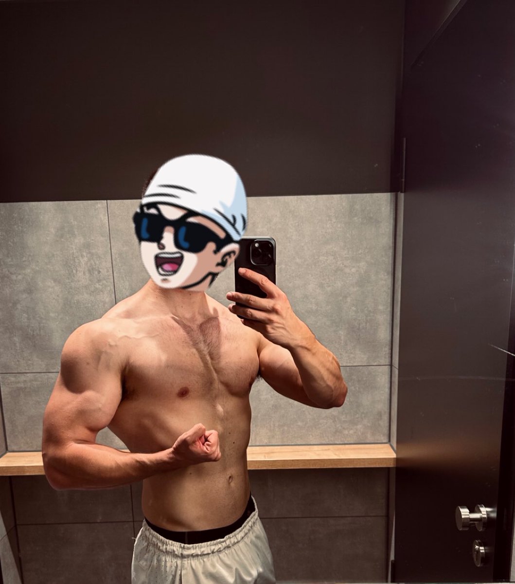 dom vom gym tweet media
