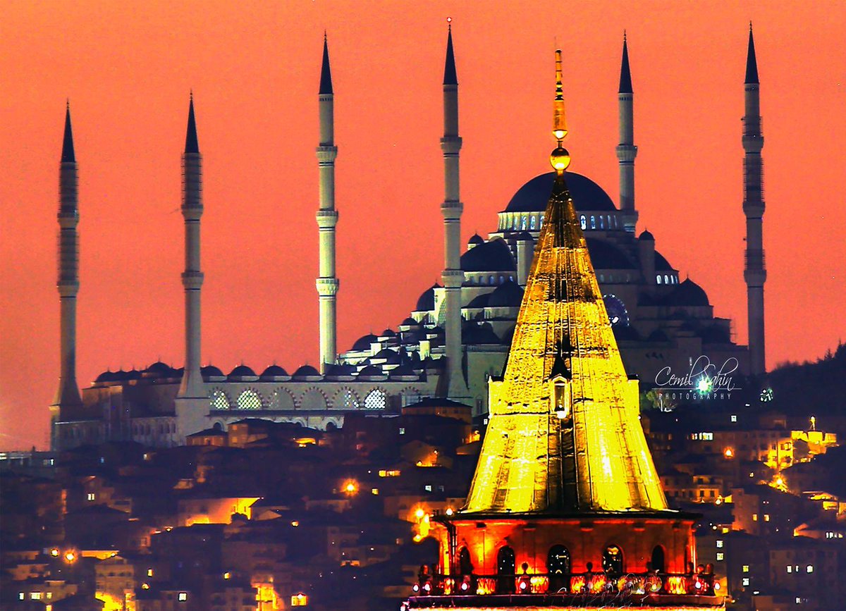 Tüm İslam Alemi’nin Kurban Bayramını kutlar, insanlığa huzur ve barış getirmesini dilerim.