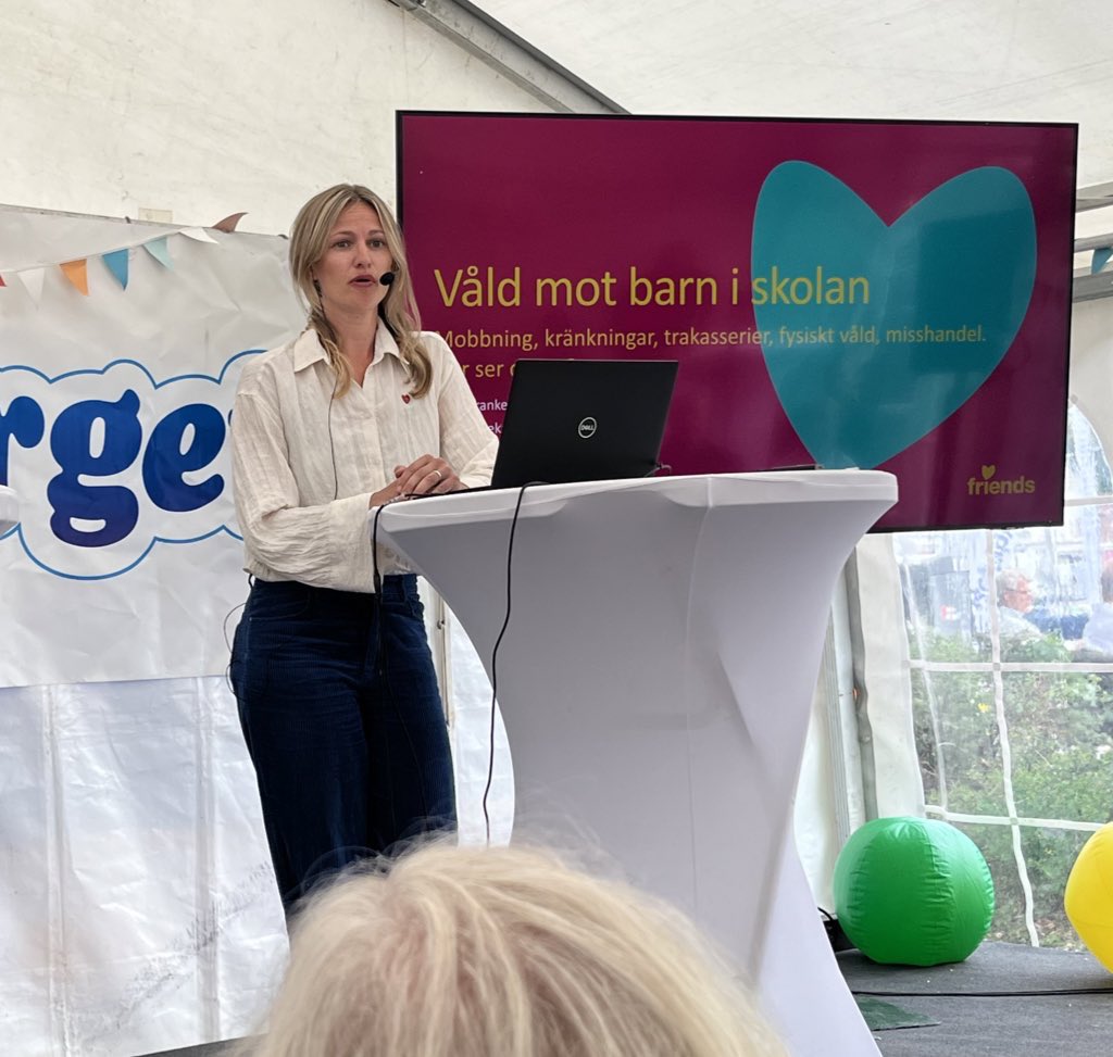 Stiftelsen Friends tweet media