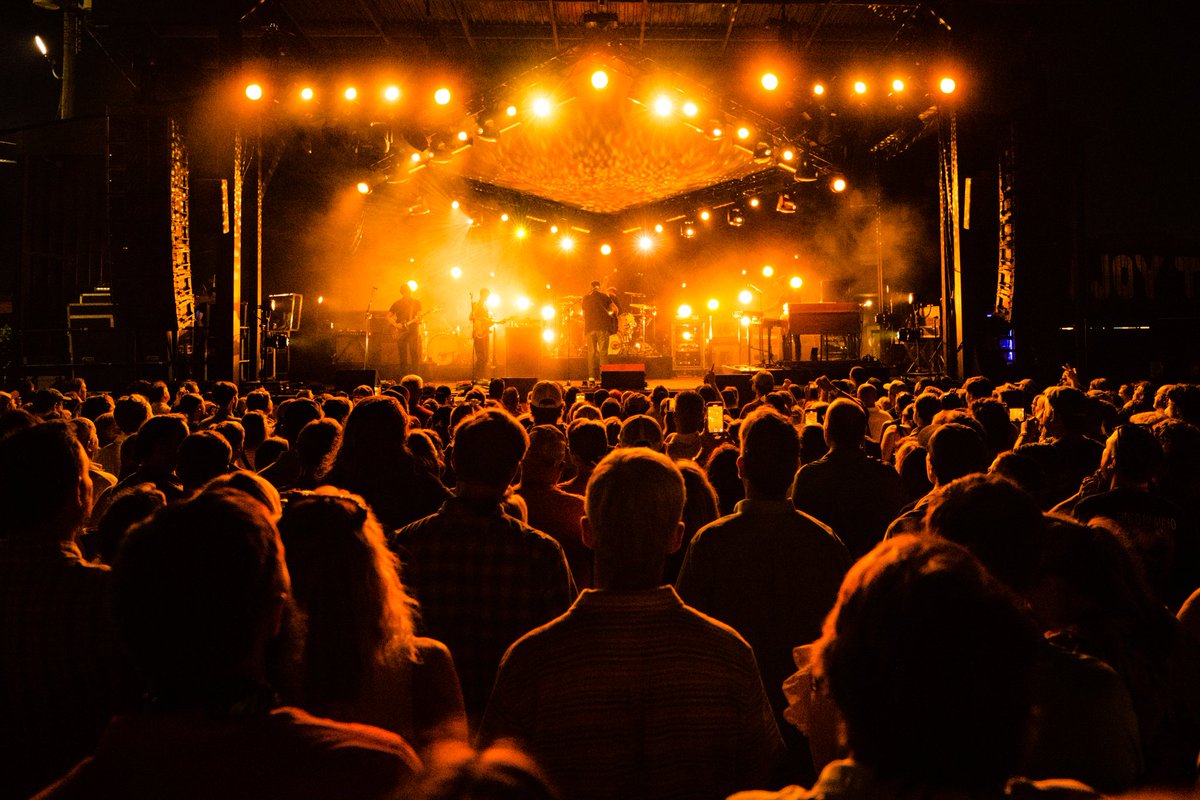 More from Birmingham Night Two.