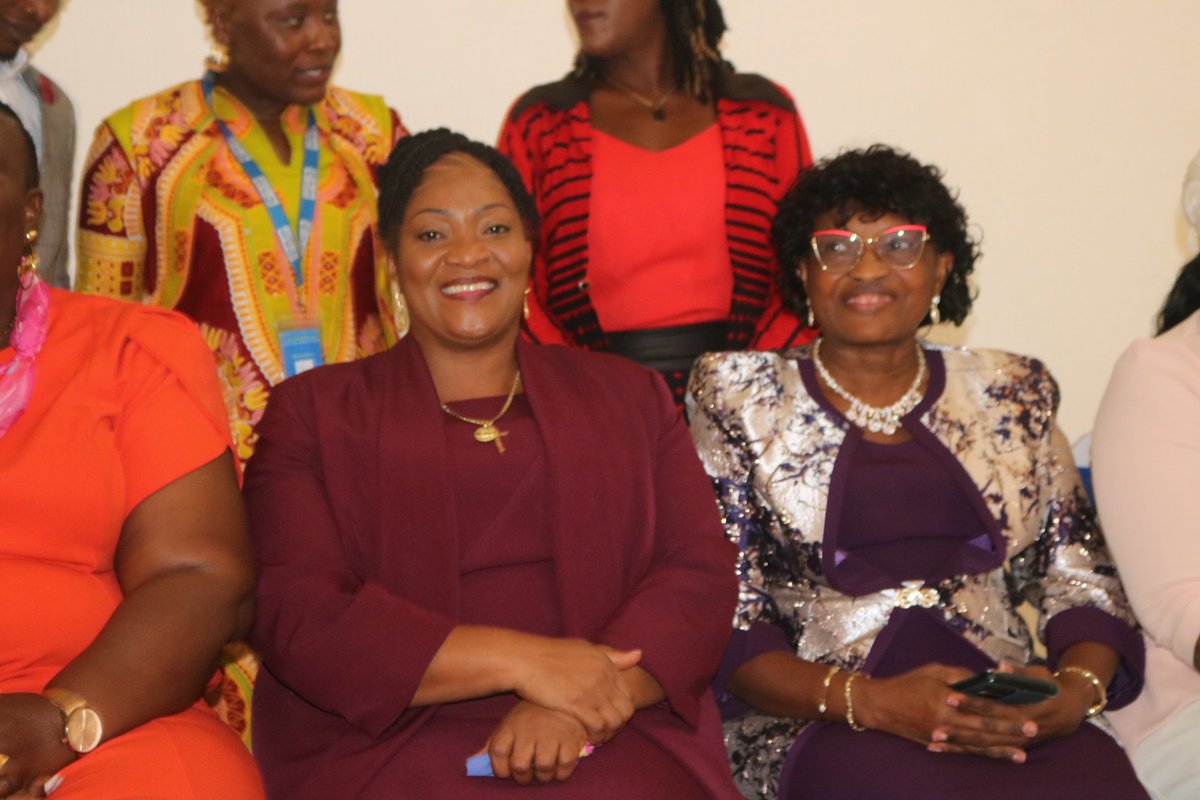 Plan_Liberia's tweet photo. Plan International Liberia launched a new Girls and Young women.project through funding from UN Peacebuilding. Launching the project 
VICE President Dr. Jewel Howard Taylor lauded the organization as important and valuable partner in interventions for Girls and Young women. https://t.co/ovvZo1RwLX
