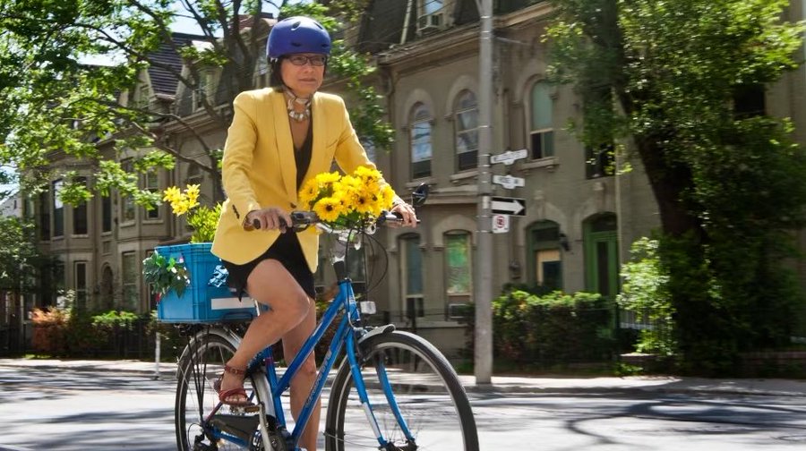 grescoe's tweet photo. Olivia Chow is #Toronto's mayor, which is great news!  

Did you know she's also a day-to-day, get-to-work bicycle rider?  

Massive change for a city whose leaders have done so little to build safe &amp; extensive bicycle infrastructure.  
https://t.co/Xp1pNmMFtQ https://t.co/gQ9F8le8CJ