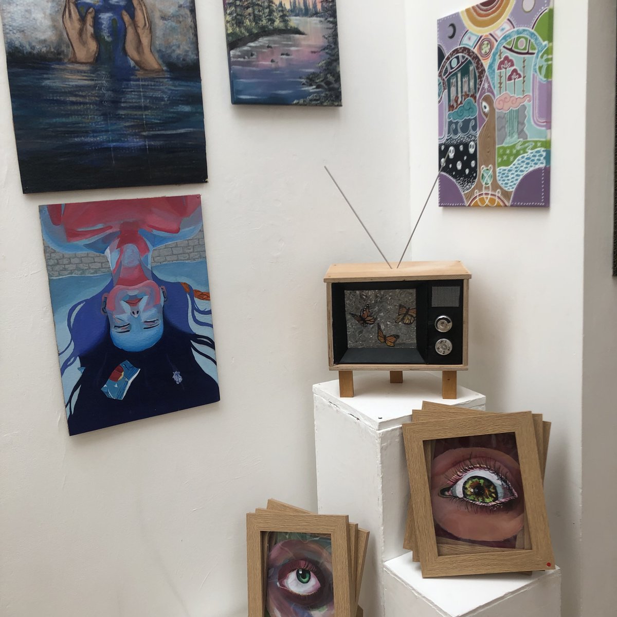 Very talented students from Great Torrington School have some outstanding work on display in our Gallery until July 8. We hope you can come in and check it out! The Gallery opens 10am-4pm Tuesday to Saturday.
#letscreate #torridge