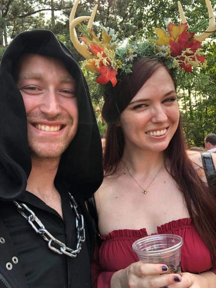 deniselynne1966's tweet photo. There is ALWAYS a chance for happiness after heartbreak, if you open yourself to the possibility~❤So grateful for this beautiful young lady who came into Dakota's life!! #daughterinlove
#DakotaAndLexy #happilyeverafter  
#TodayIsTheDay
#AlaskanWedding https://t.co/pIFtEk7fTM