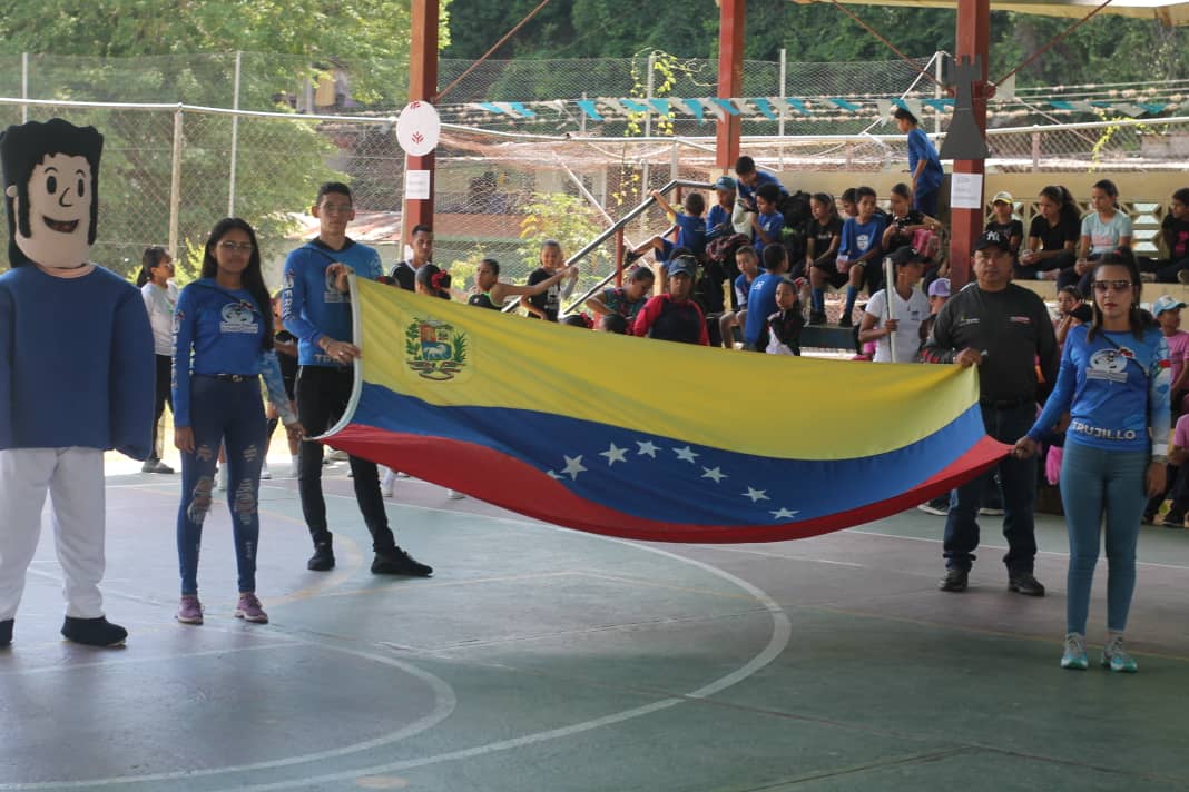 Con total éxito se desarrollaron los Juegos InterCasas 2023, de la <a href="/FRNSTRU/">Niño Simón Trujillo</a> . Participaron las Casas de los Niños; Virgen de la Paz, Corazones Trujillanos, Arcoiris, Alborada, Moral y Luces, Jesús de Nazareth, Hijos de Bolívar e Ideales Bolivarianos.