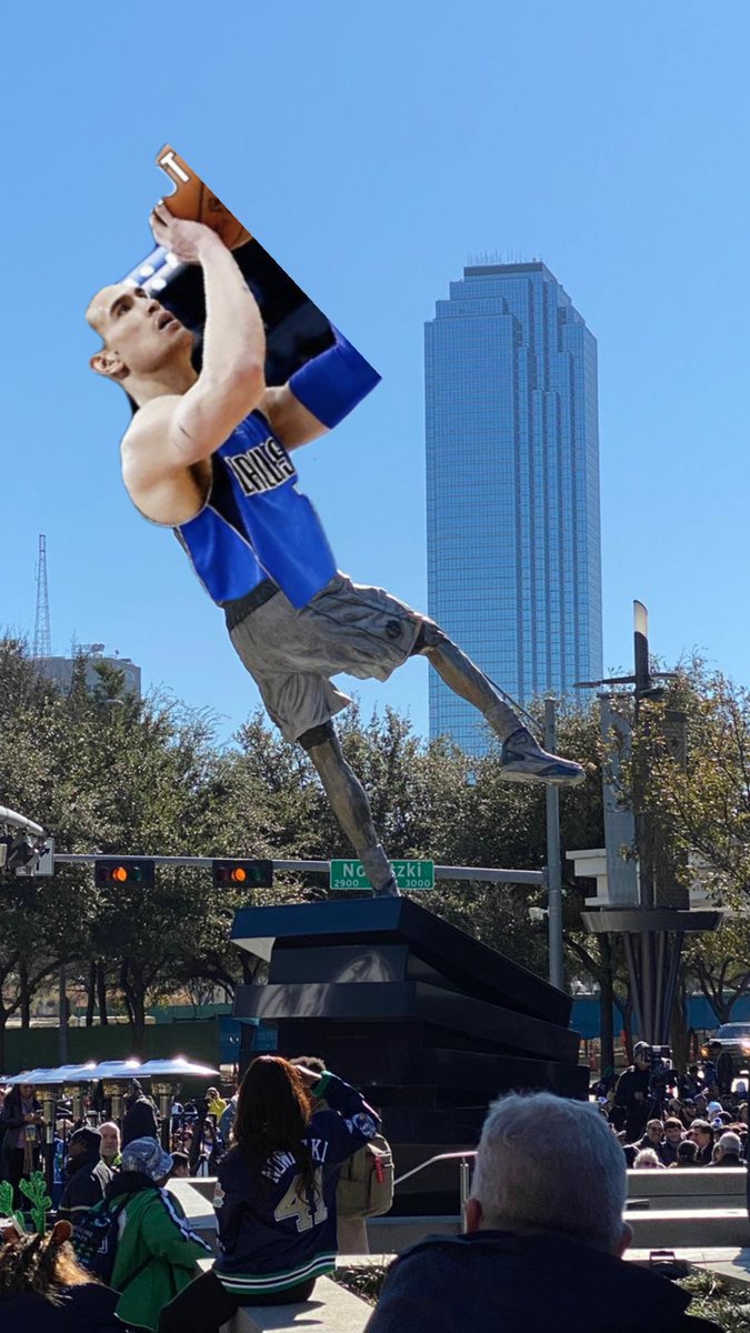 EmoryVanV's tweet photo. This is how the mavs value him in trade talks i stg https://t.co/9k249ehAGc