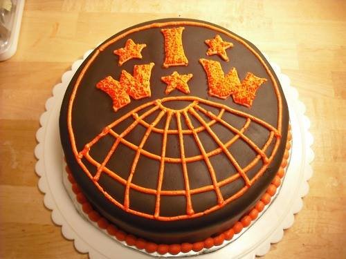 The IWW was founded on this day in 1905 (followed by a 12-day long Convention!) Read more here: iww.org/history/foundi…. Happy 118th Birthday to us!