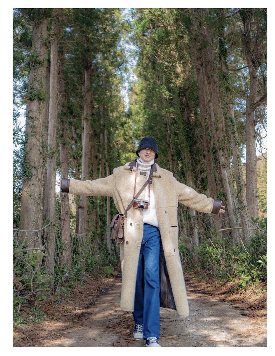 forhappywinner's tweet image. D-540

오늘은 하늘 지붕의 전시 마지막 날✨

하루하루 조금 덜 힘들기만을 바랄뿐야🙏🏻

오늘 하루도

씩씩하고 건강하게 잘 보내자💪🐣💙

#네가없어도내모든순간은너야 #3WELL
#강승윤 #YOON #KANGSEUNGYOON  #WINNER #위너@official_yoon_