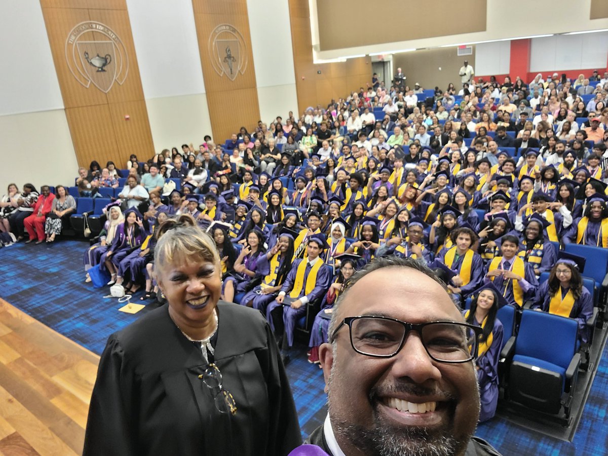 Queens Gateway to Health Sciences Secondary School on Twitter