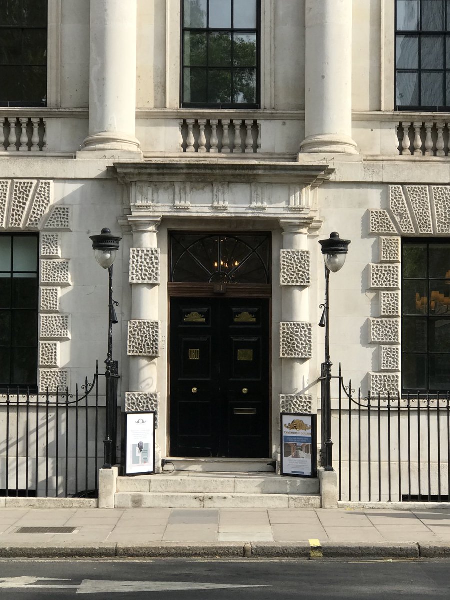 cgcpfc's tweet photo. #2023inspiringchange ⁦⁦⁦@supplychain_s⁩ @fir4us informed keynotes &amp; panellists debating various perspectives of #edi ⁦@StudyUCEM⁩ ⁦@theCIOB⁩ ⁦@UKBIMACommunity⁩ ⁦@UKBIMFramework⁩ ⁦@BIM4FMHub⁩ https://t.co/sij2nHvley