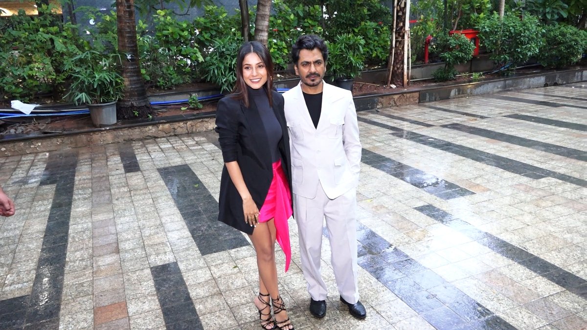 IN PICS | Spotted 📸: #NawazuddinSiddiqui and #ShehnaazGill were snapped promoting their upcoming music video titled '#YaarKaSatayaHuaHai' together in Mumbai this evening