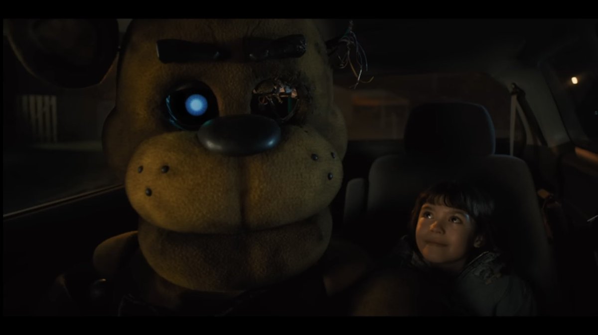 First look at Golden Freddy in the ‘FIVE NIGHTS AT FREDDY’S’ movie.