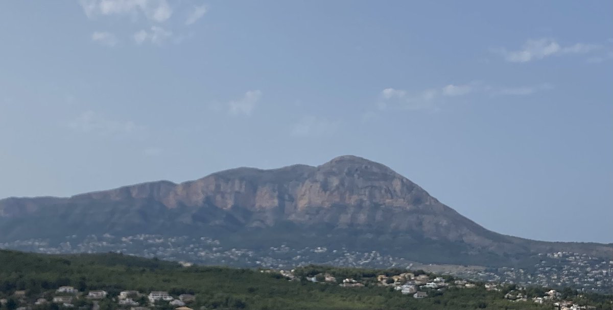 Hands up if you see an Elephant??