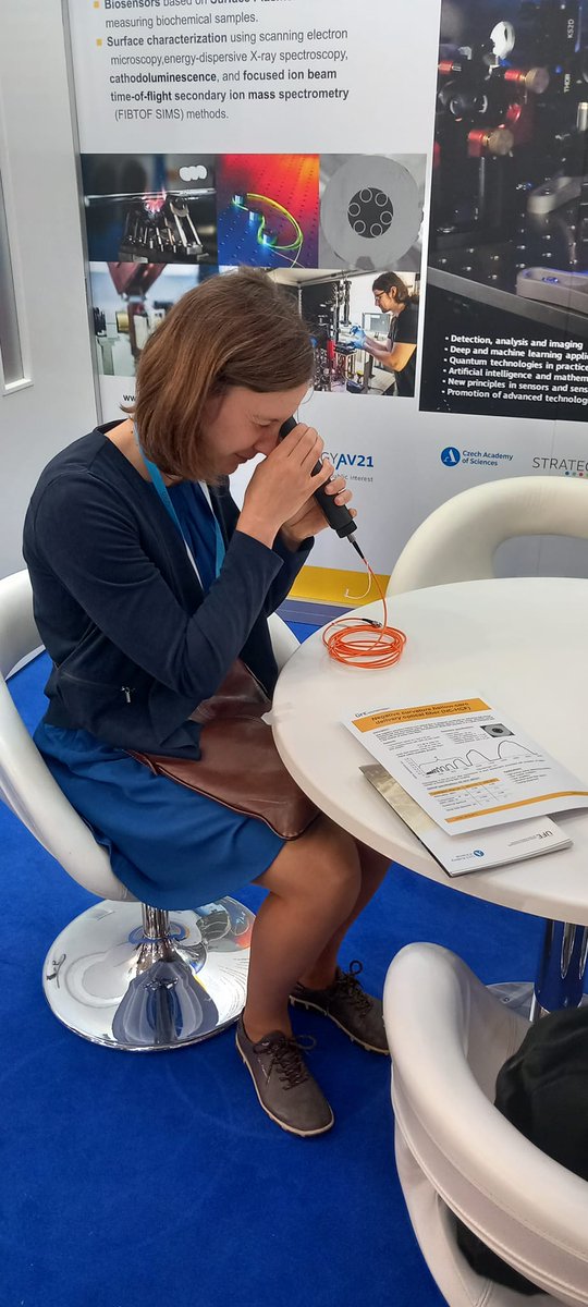 UFE_AVCR's tweet photo. Today at the stand of the #CzechOpticalCluster. Great HCF (hollow core fiber) from the #ΓFE workshop in the spotlight.
Follow us!π@PHOTONICSWORLD 27.-30.6.2023, Munich
https://t.co/ro9MTGzeec
#CeskyOptickyKlastr #LaserWorldOfPhotonics
@UFE_AVCR I @CzechAcademy https://t.co/Dg9InF3iFg