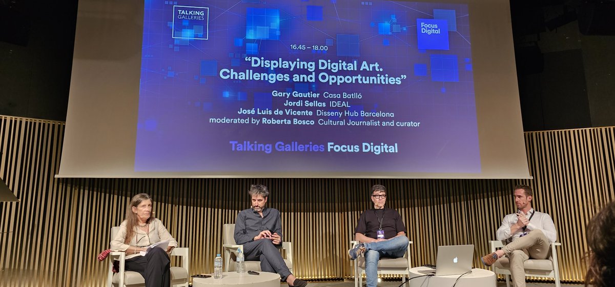 peinadormarta's tweet photo. Como los #museos validan el #ArteDigital como algo relevante @MuseumModernArt @PompidouMetz @TBA21 @LACMA o artistas que buscan espacios públicos para mostrar su obra @jldevicente
El arte + otras disciplinas + digitalización= disrupción Gary Gautier @CasaBatlloGaudi #FocusDigital https://t.co/Q5qpNCERLo