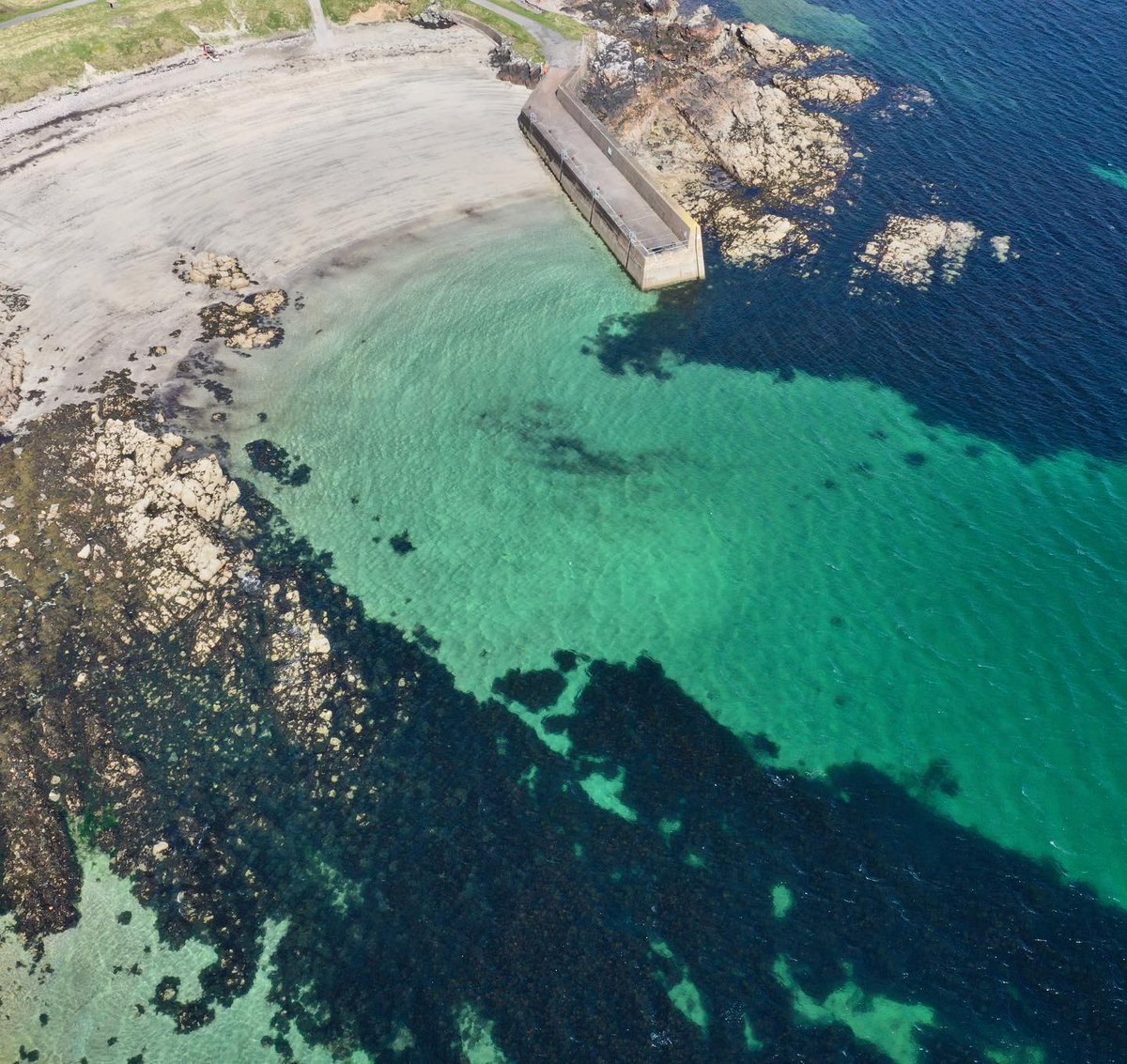 Visit Outer Hebrides tweet media