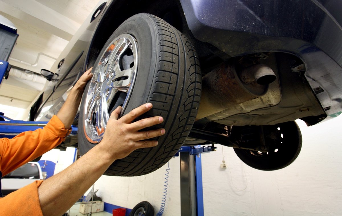 Tire Mart & Auto Express has customers from all over Alameda County and would enjoy meeting you. Check us out today! tiremartandautoexpress.com #TransmissionService #TransmissionRepair #SmogTest #AirConditioningService