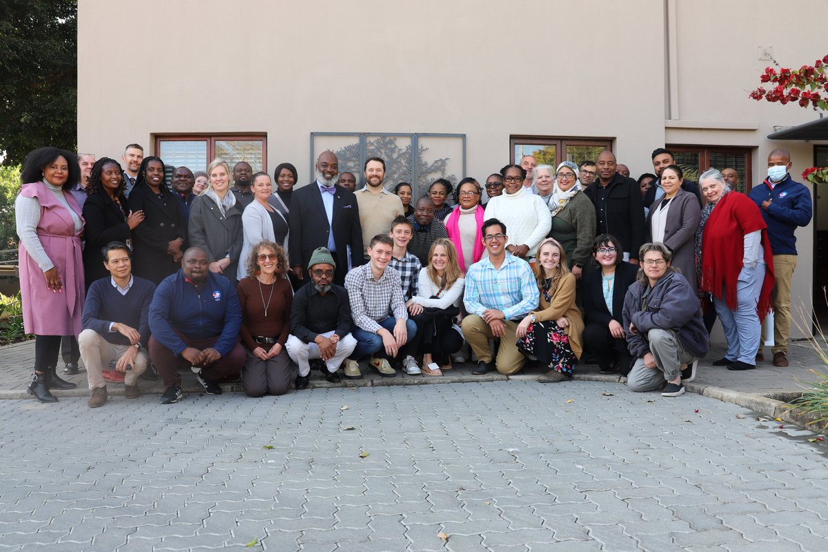 Peace Corps SA tweet media