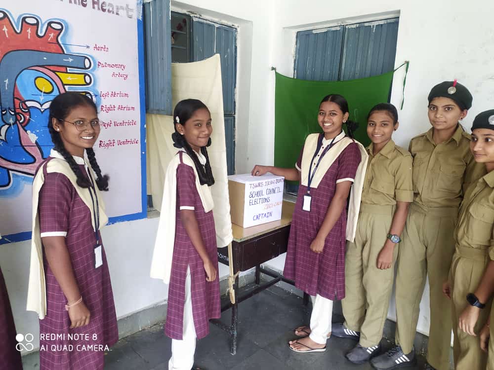 BoathGirls's tweet photo. Today School Council elections to School captain and School vice captain in our Institution.. Developing Leadership qualities among our students @DRonaldRose @Alokit_India @Collector_ADB @gschoolleaders @TSWREISOCIETY https://t.co/F3aBcNObXe