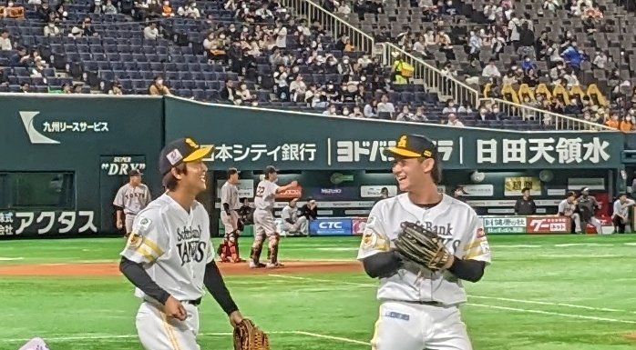 osim2902's tweet photo. 03　大学生🚹　　
柳町達選手　生海選手　を応援してます
野球観戦は基本1人で参戦してます。
野球友達が欲しいので、気軽に話しかけてください。　　 
#ホークスファンと繋がりたい  
#プロ野球ファンと繋がりたい 　
#sbhawks https://t.co/sSXkpqcG4y