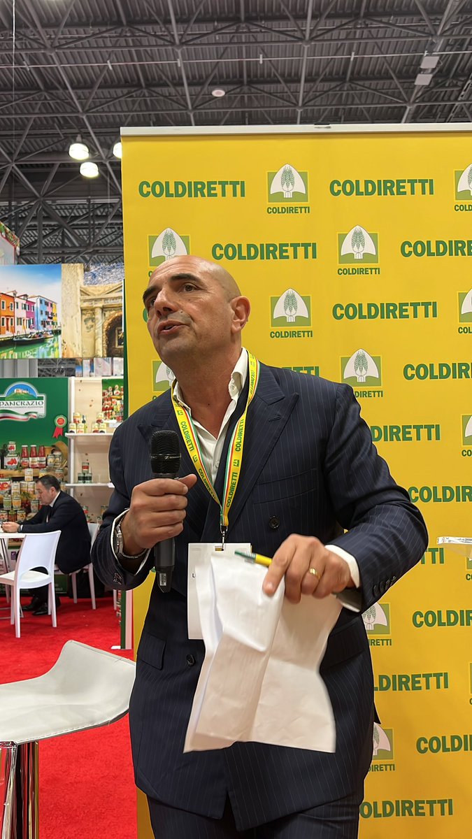 NYFarmer's tweet image. The Italian law to ban #fakeFood The farmers are saying the link between the land and the people should not be broken. What we want in Europe is use of precautionary principle in evaluating #fakeFood